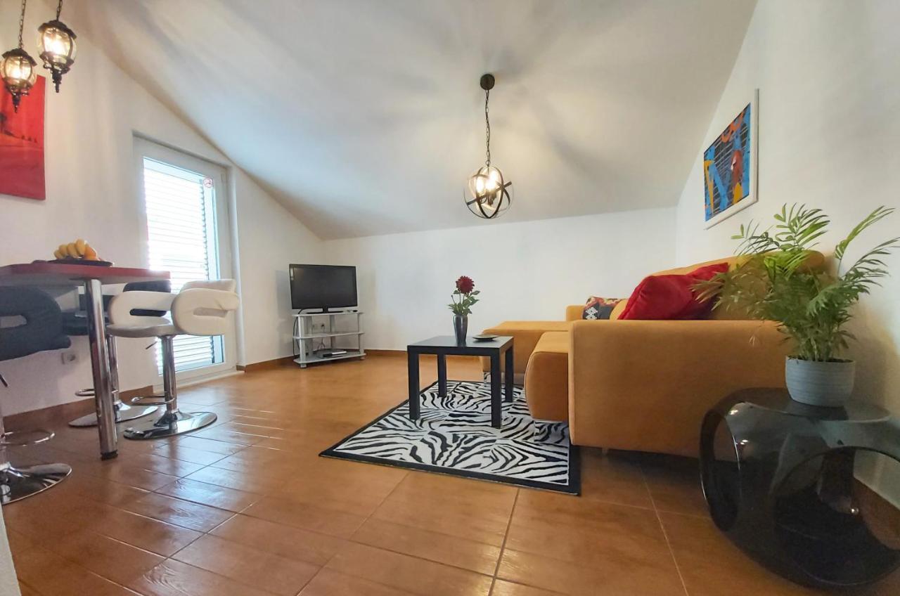 Adria Apartments And Rooms Ντουμπρόβνικ Εξωτερικό φωτογραφία