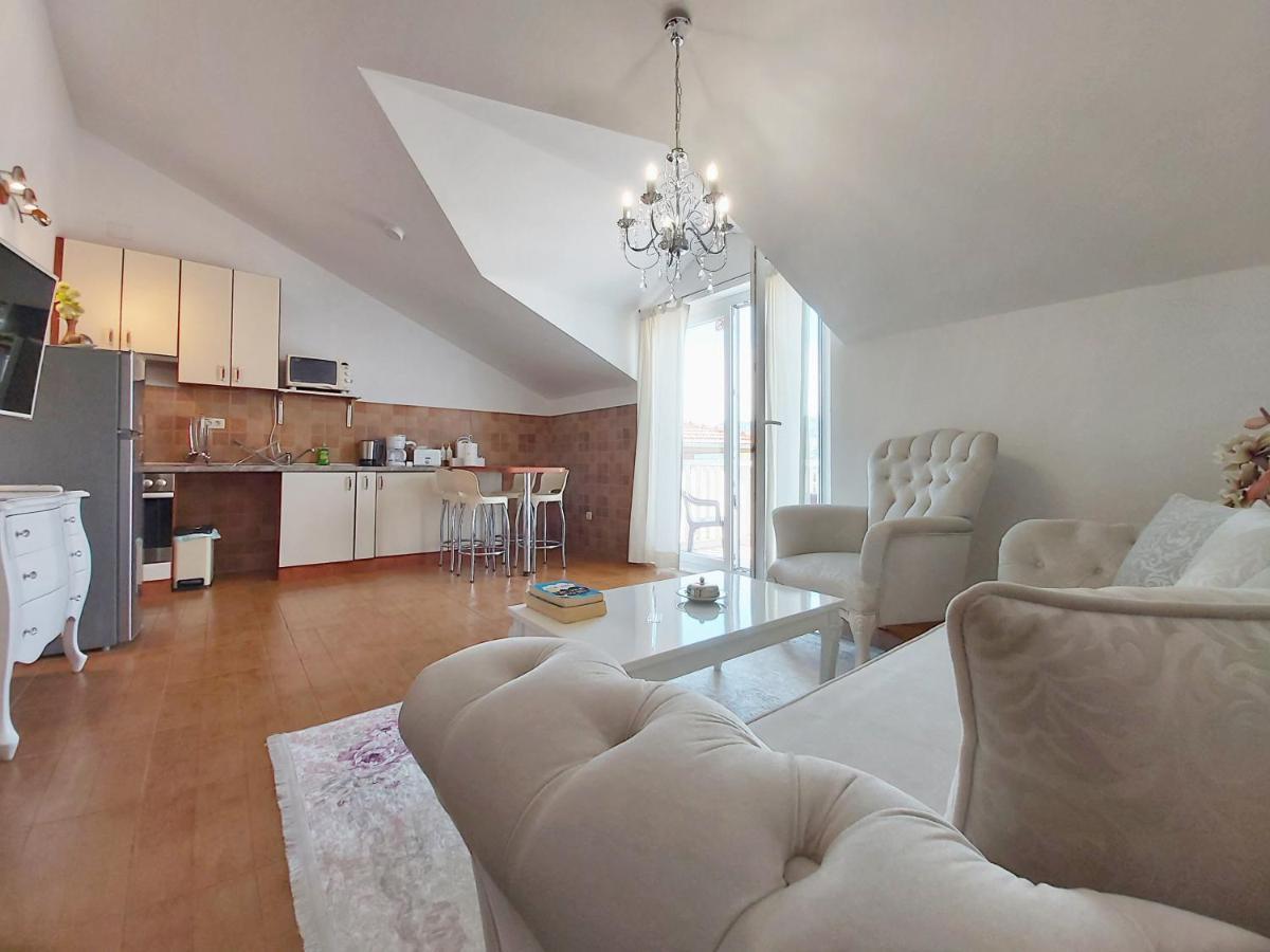 Adria Apartments And Rooms Ντουμπρόβνικ Εξωτερικό φωτογραφία